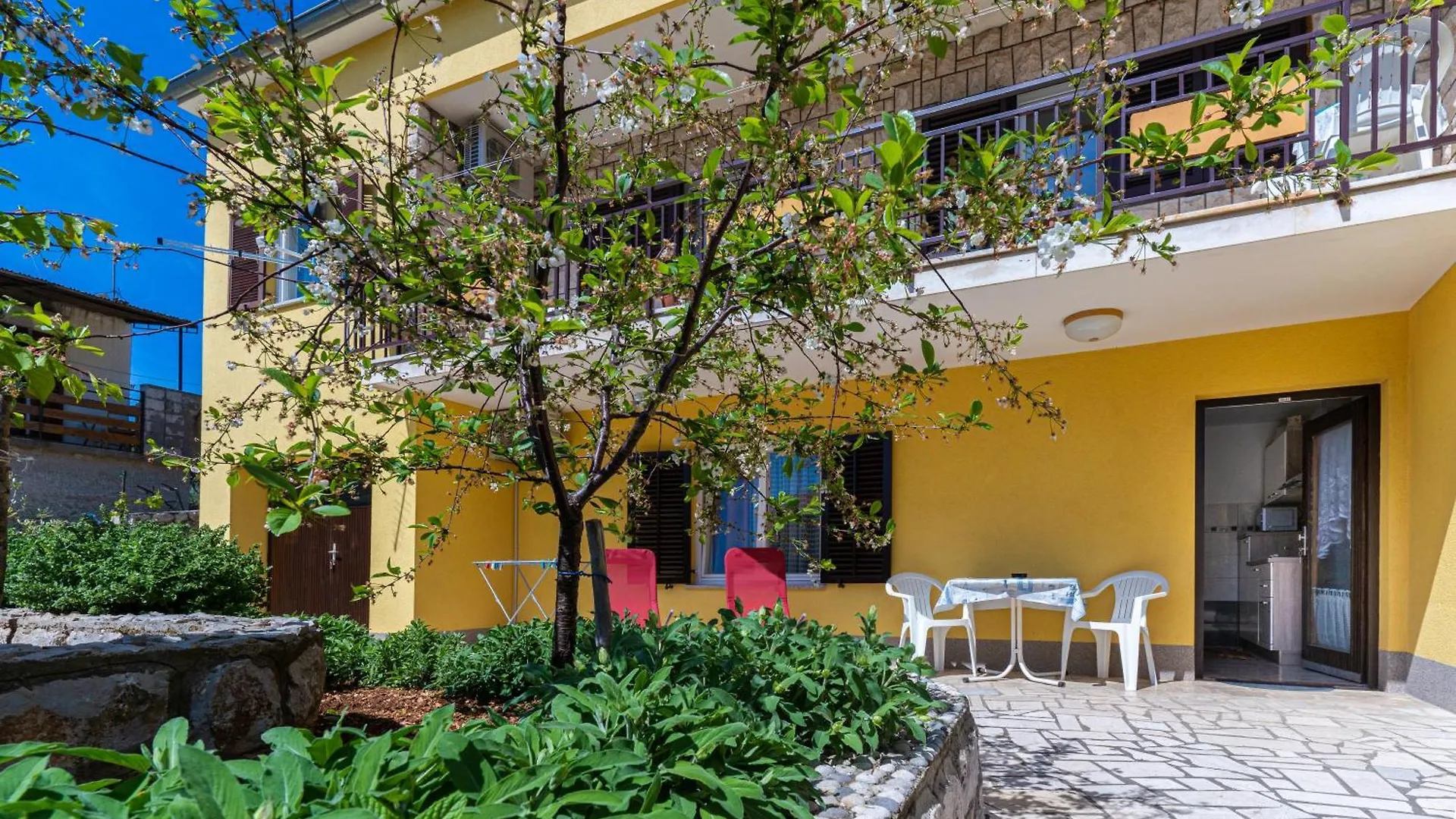 Apartmani Medena, Cres
