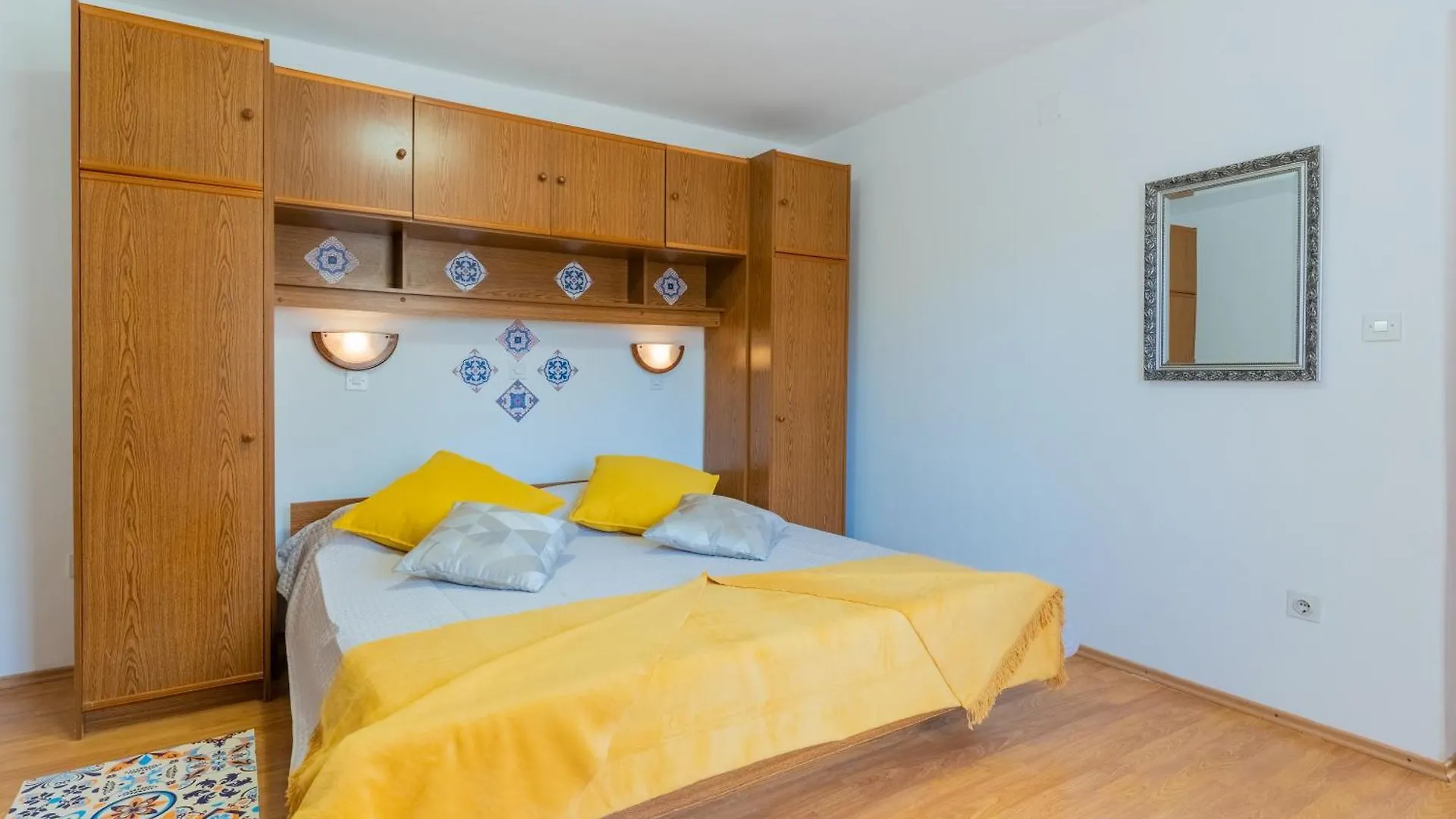 Apartmani Medena, Cres